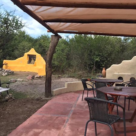 Cabanas Taos Pueblo カピージャ・デル・モンテ エクステリア 写真